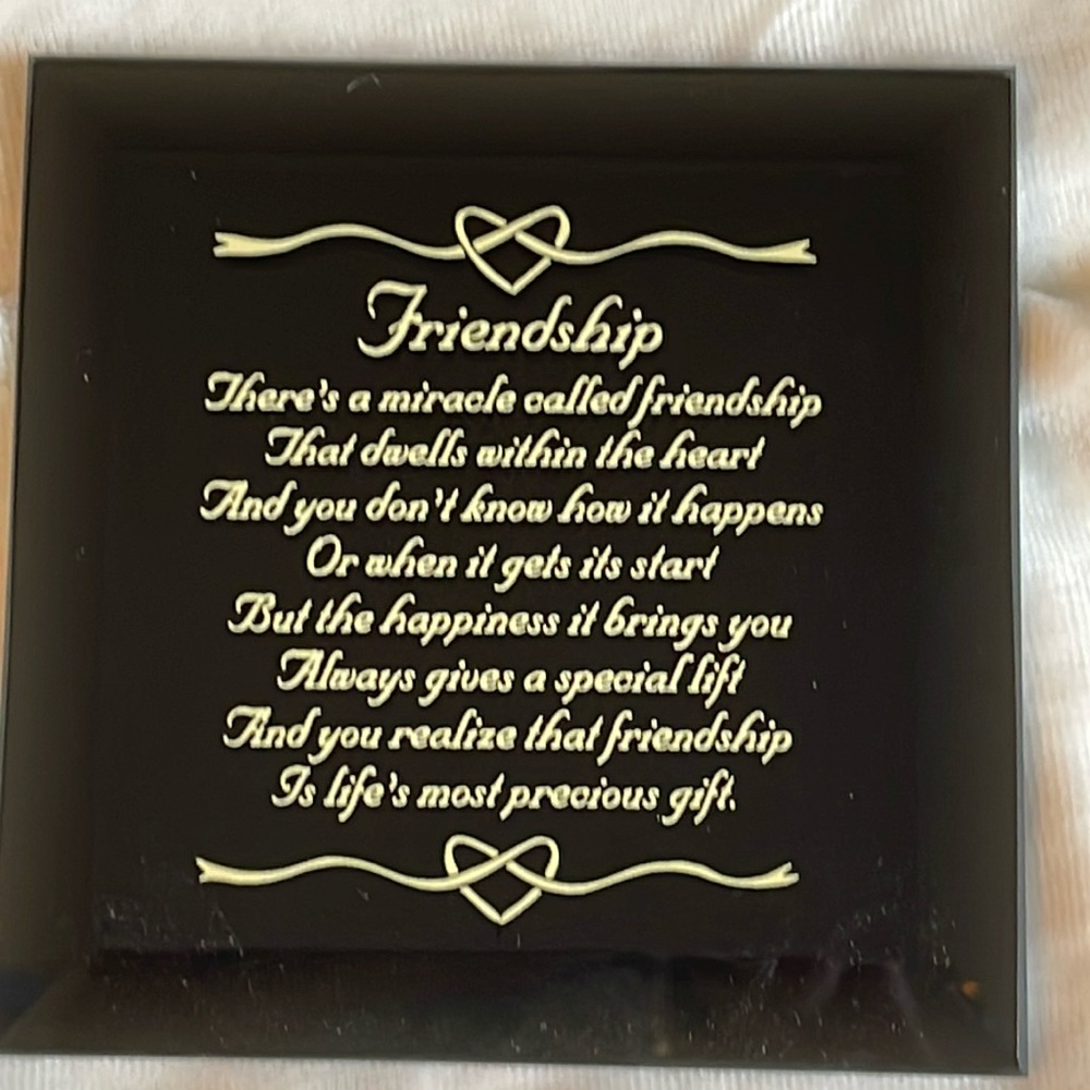 Glass Tile & Metal Stand -Friendship Quote
